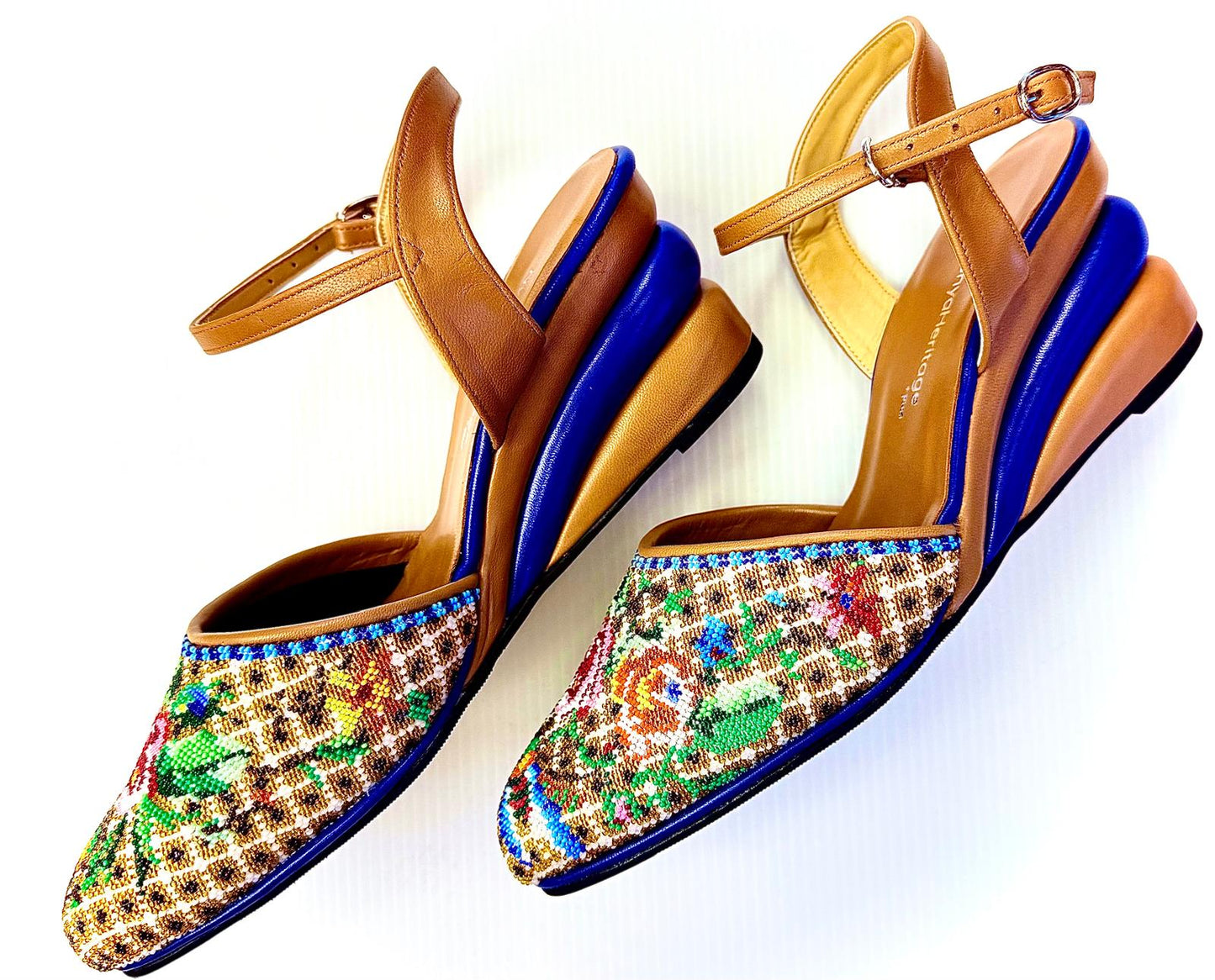 Peranakan Cover Potong Beaded Slippers